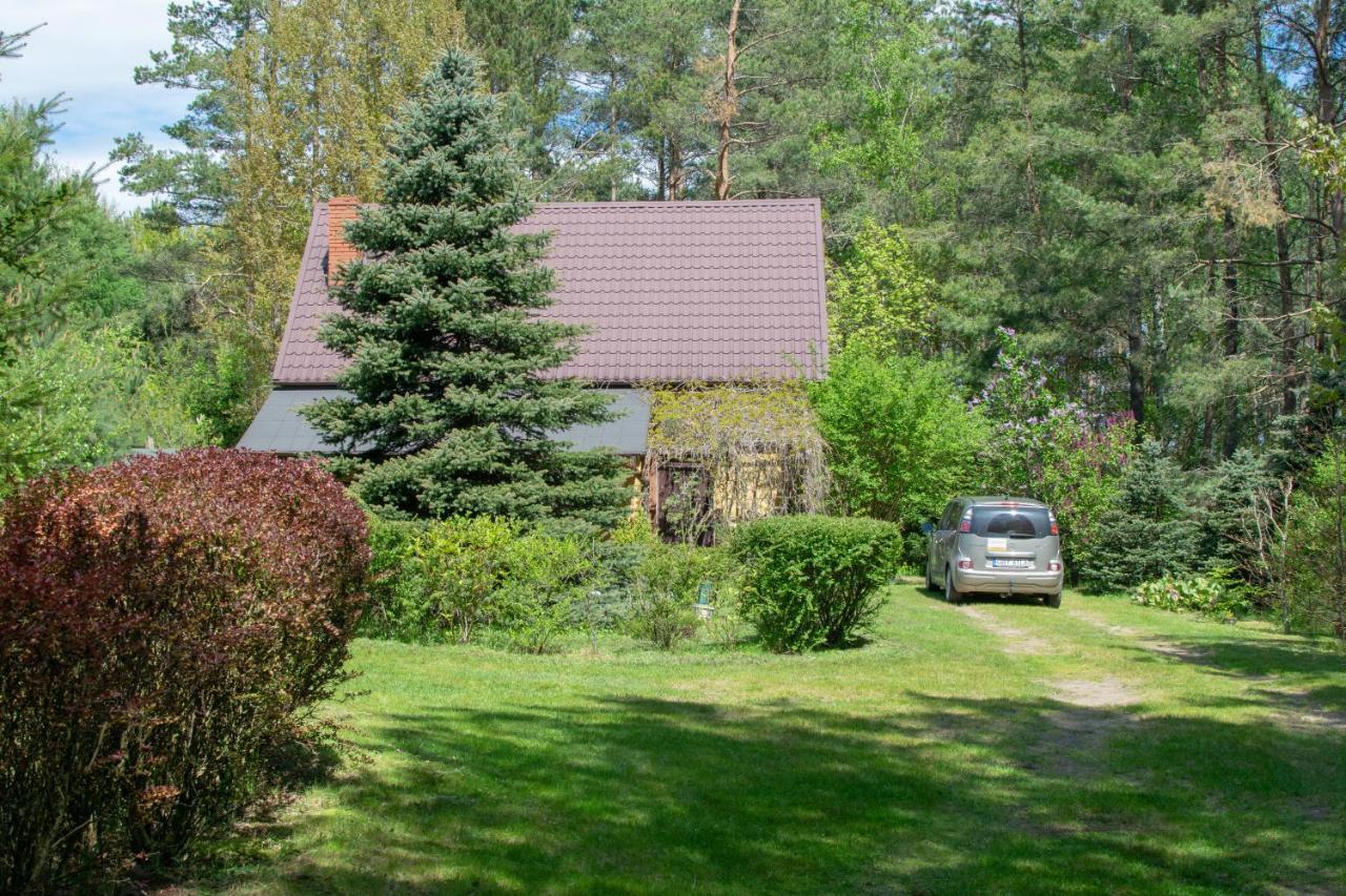 Gospodarstwo Agroturystyczne Nad Jeziorem Wsrod Lasow Lipnica  Exterior photo